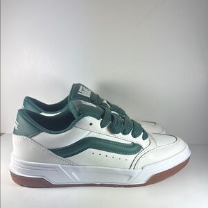 Vans Hylane Women’s Size 7 White Dark Green Chunky Skate Sneakers